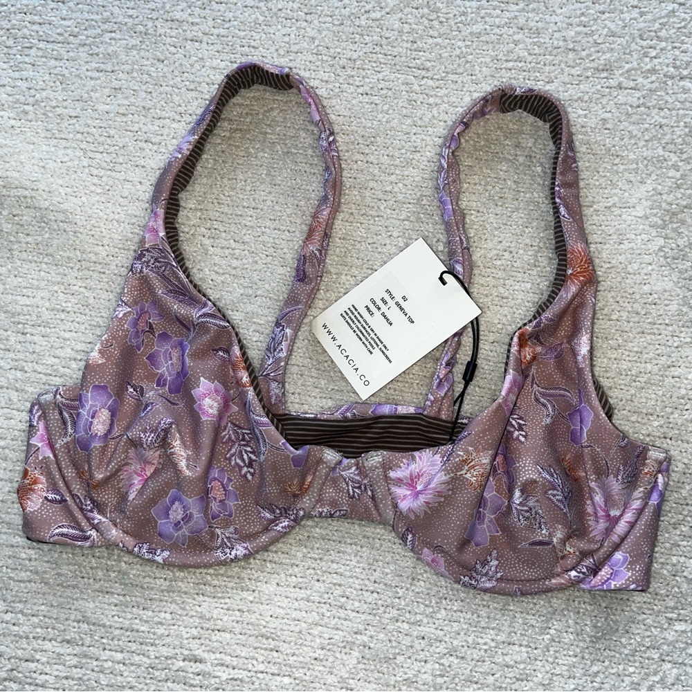 Acacia Geneva top in Dahlia